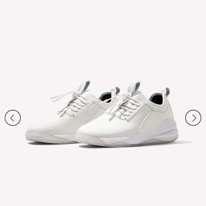 Clove WOMEN'S CLASSIC
BRILLIANT WHITE